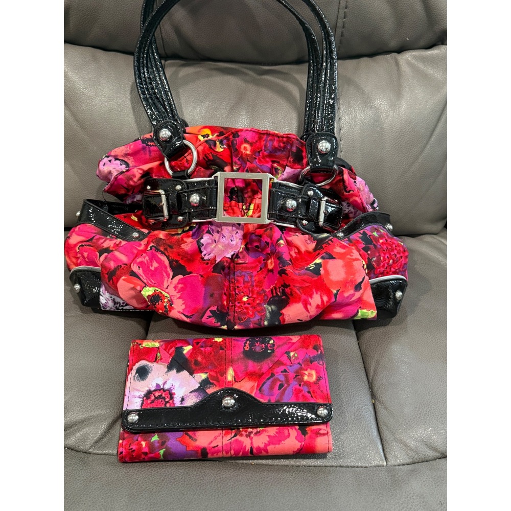 Wilsons Leather Red Floral Satchel Handbag and Matching Wallet Set Patent Trim